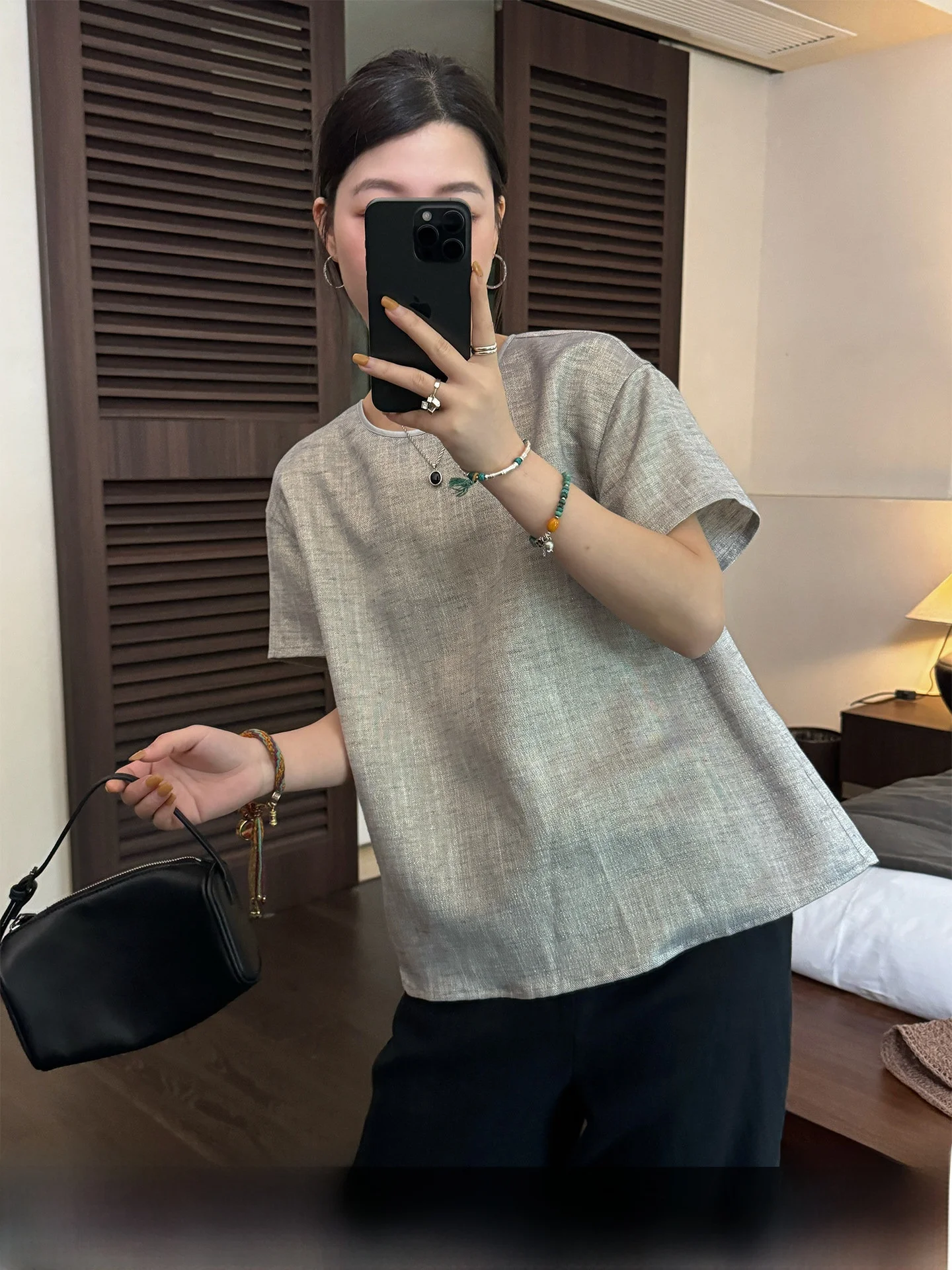 

Bebé round Neck Linen Silk Short Sleeve T-Shirt Women's Loose Fit Lightweight Summer Top Breathable Comfortable Casual Shirt