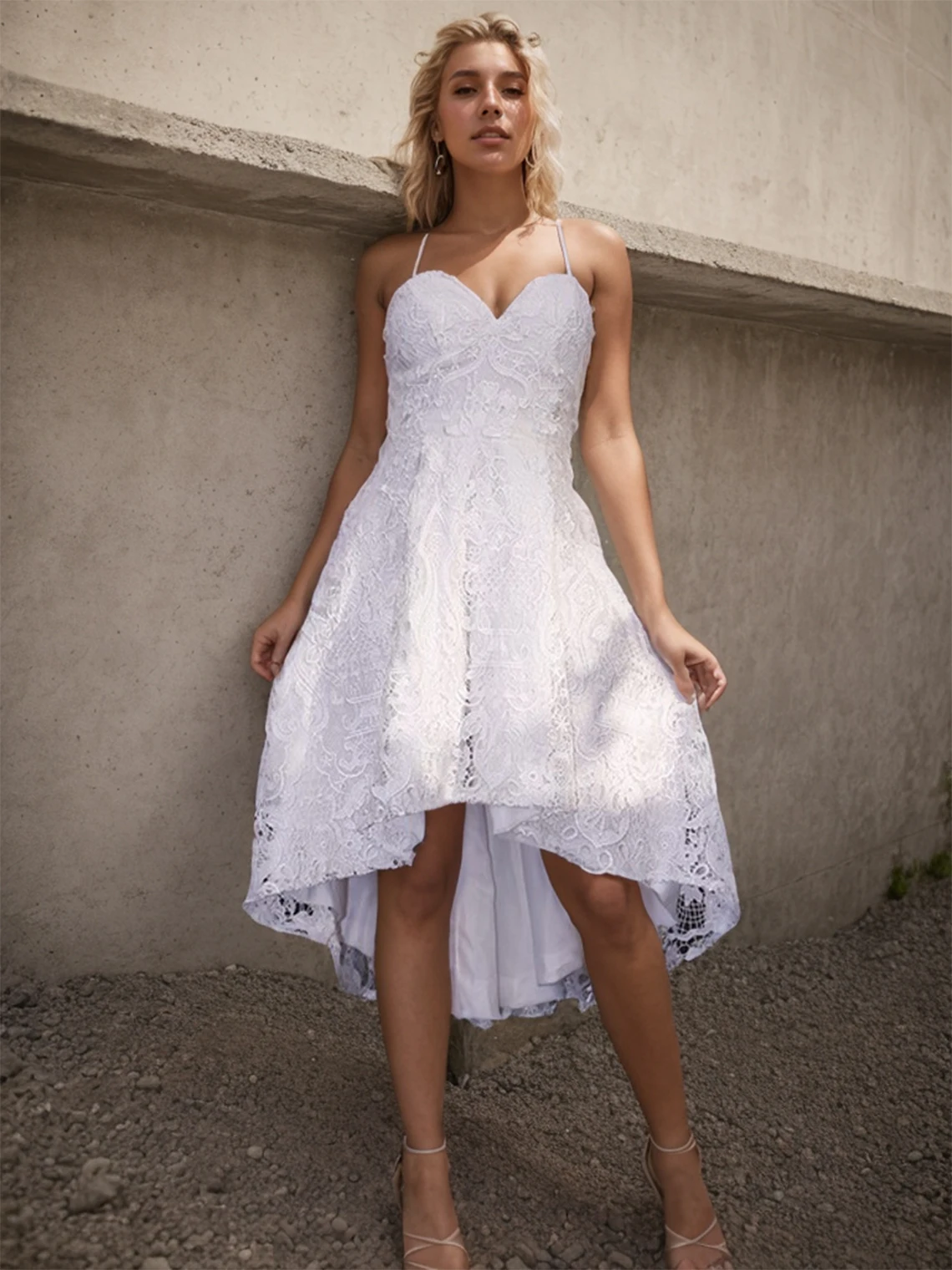 

Elegant Sexy A-Line Cocktail Dress Spaghetti Strap Lace Sleeveless Asymmetrical Applique Homecoming Dress 2025 Free Customized