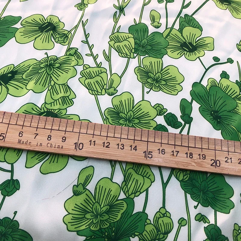 Non-stretch Four-leaf Clover Satin Printed Polyester Fabric Fashion Clothing Cloth for Women Dress Sewing Material by the Meter