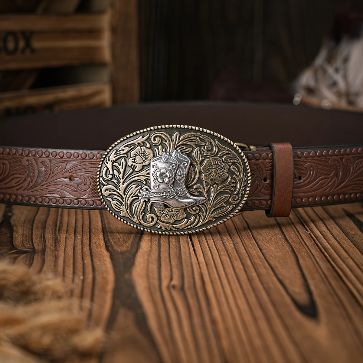 Herren- und Damen-Western-Cowboy-PU-Ledergürtel – Vintage-Gürtel mit floraler Gravur und Schnalle für Jeans – Detail 6