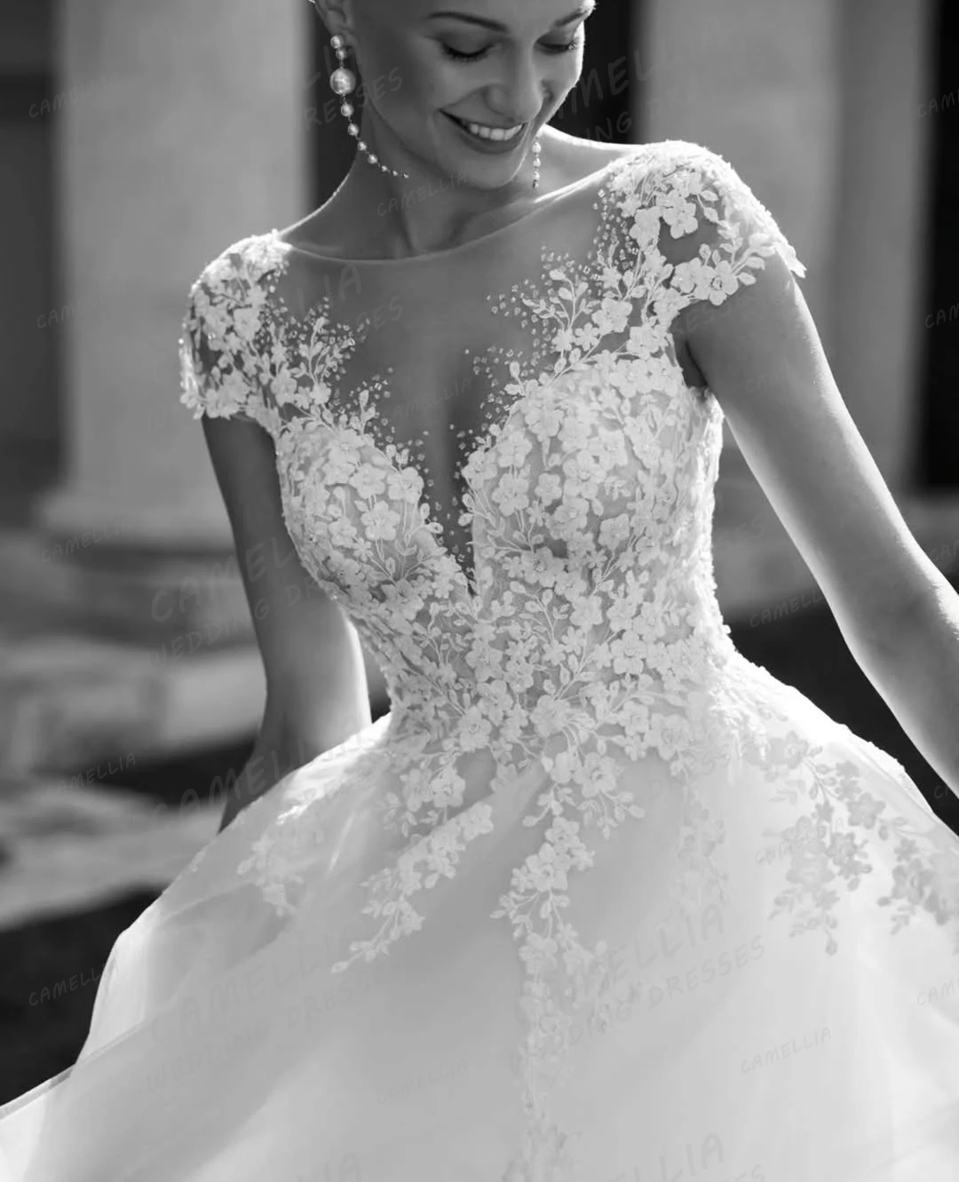 

Simple Lace Appliques Wedding Dresses Women's A Line Boho Bridal Gowns Sweetheart Vestidos De Novia Customized Robe De Mariée