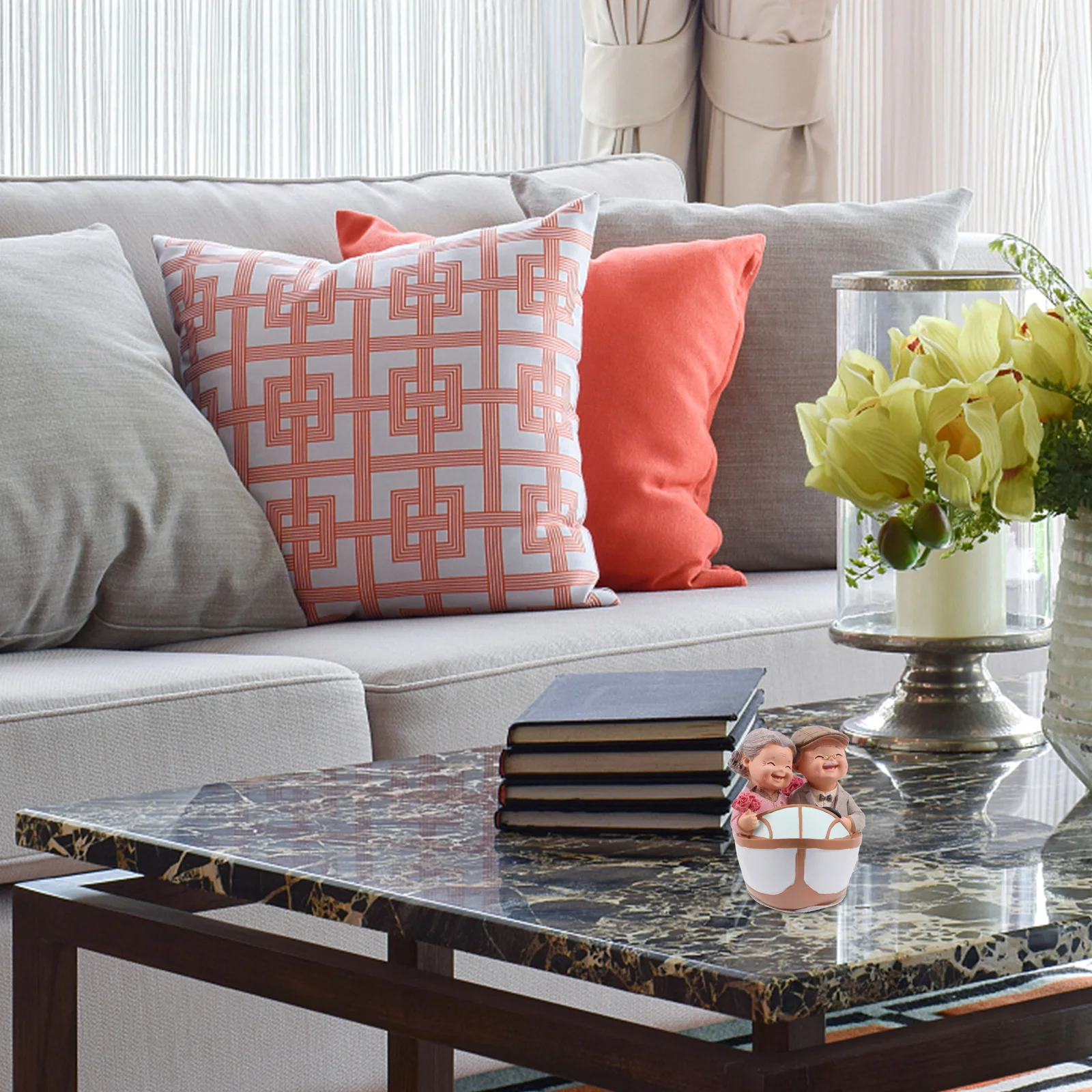 

1Pcs Music Box Ornament Lovely Elderly Pair Statue Artistic Desktop Decoration Resin Craft for Birthday Mother's Day Home Decor