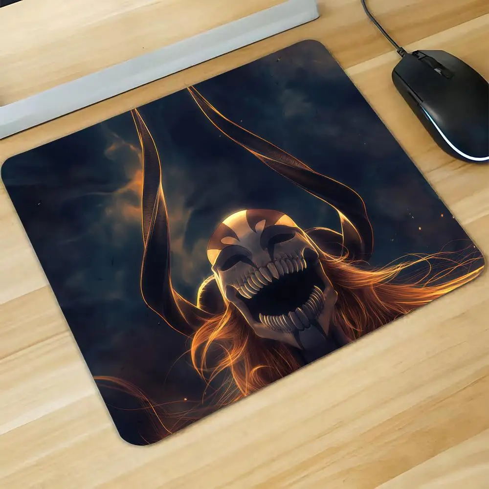 B-Bleachs K-Kurosaki Ichigo Mouse Pad Gaming Laptops Keyboard Mat Deskmat Pc Accessories Desk Protector Mousepad Gamer Mats Anim
