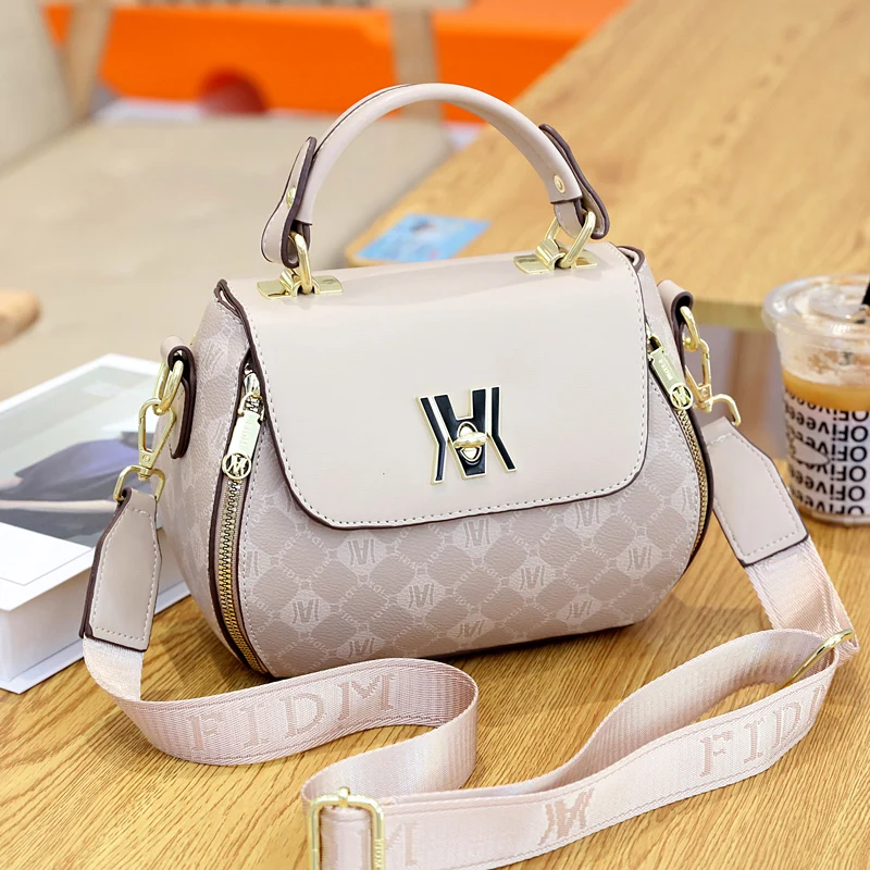 

Faux Leather Crossbody Bag Turn-Lock Closure, Stylish Shoulder Bag & Satchel Purse for Women - Perfect for Daily Use and Tra