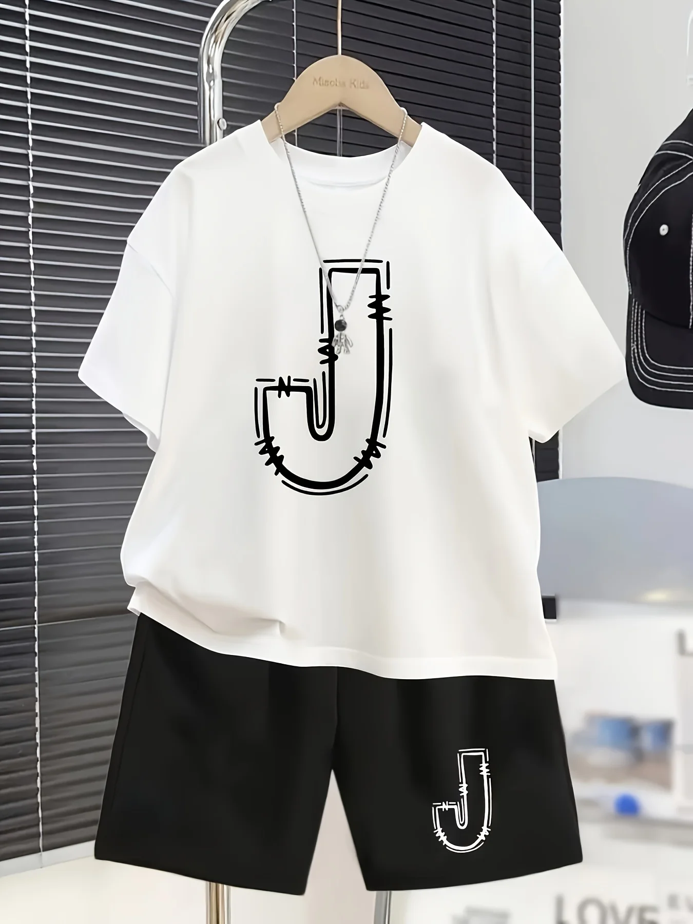 Boys Suit Fashion Print Casual Jumper Short Sleeve Shorts T-shirt, Boys Outdoor T-shirt and Shorts Suit for Outdoor Wear