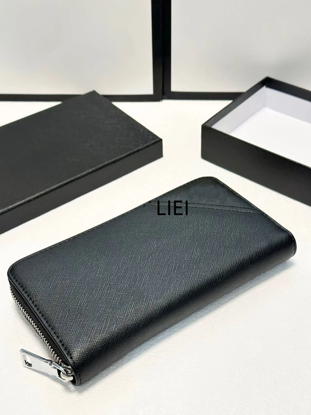 26 Slots Design Wallet Long Checkbook HighCapacity Retro Style For Men LeatherWallet Large CapacitySuit Bag Business Supplies 12