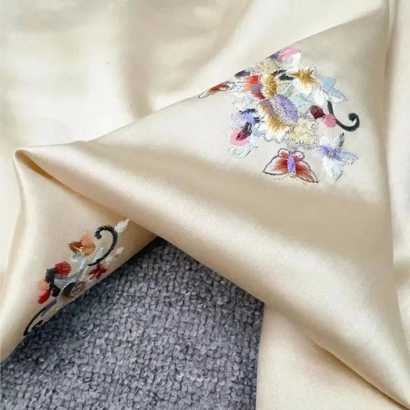 New silk and wool heavy industry embroidery fabric high-end custom early autumn coat armor set