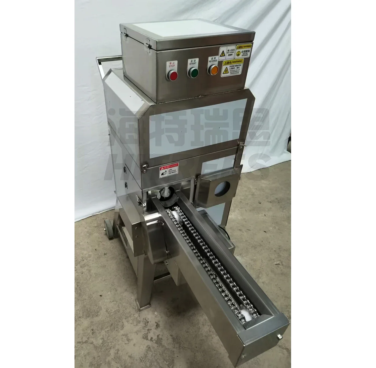 Factory Supply Multifunctional Corn Thresher Wheat Portable Wheat Thresher Small Soybean Threshing Machine Wheat Thresher