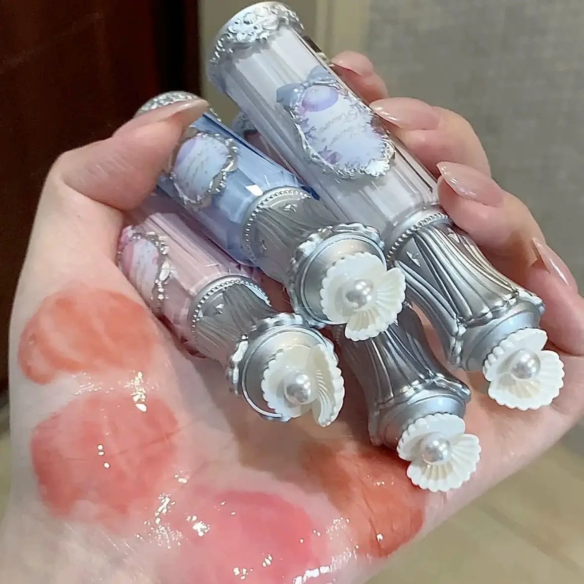 

Цветок знает ракушку, жемчужная эссенция для губ, медовая легкая помада, витаминный блеск для губ, пухлый макияж губ