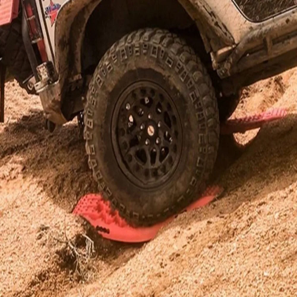 Car Tire Anti-Skid Tough High Strength PP Car Off Road Accessories Traction Boards Rail Recovery Emergency Rescue Snow SandMud