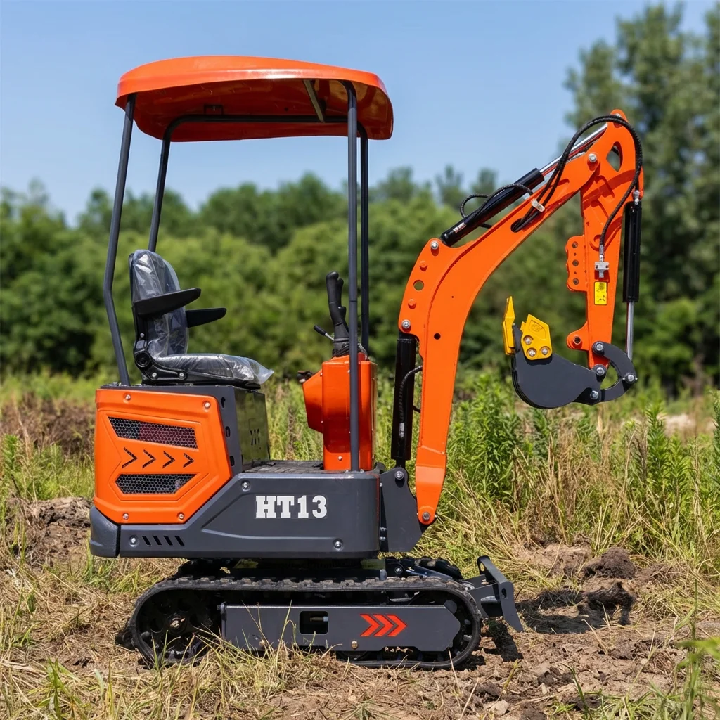 2026 new mini excavator Hightop HT13 small hydraulic excavator, competitively priced, mini crawler excavator