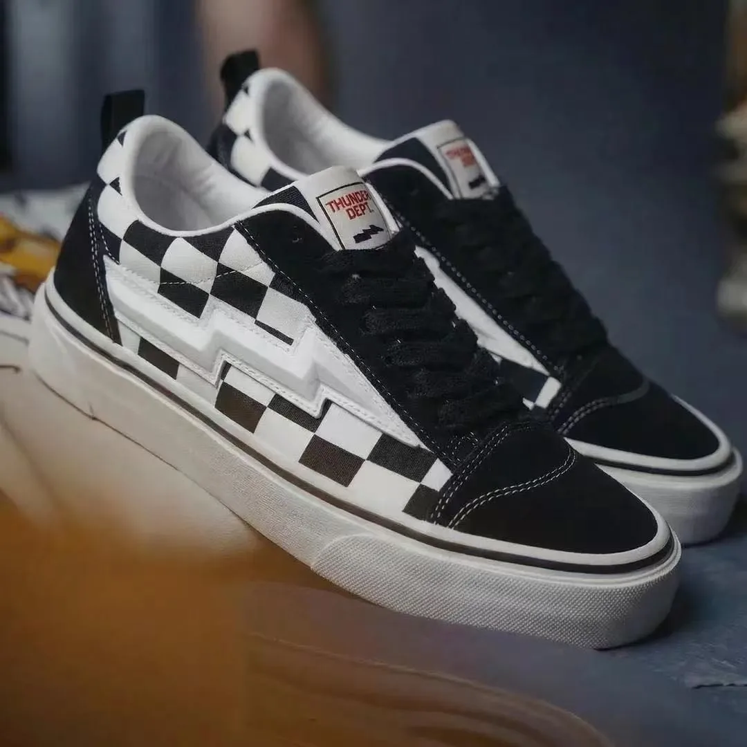 Fashion Comfortable Mesh Shoes 2026 Autumn New Men's Sports Canvas Sneakers Man Flats Sole Breathable Anti Slip Walking Footwear
