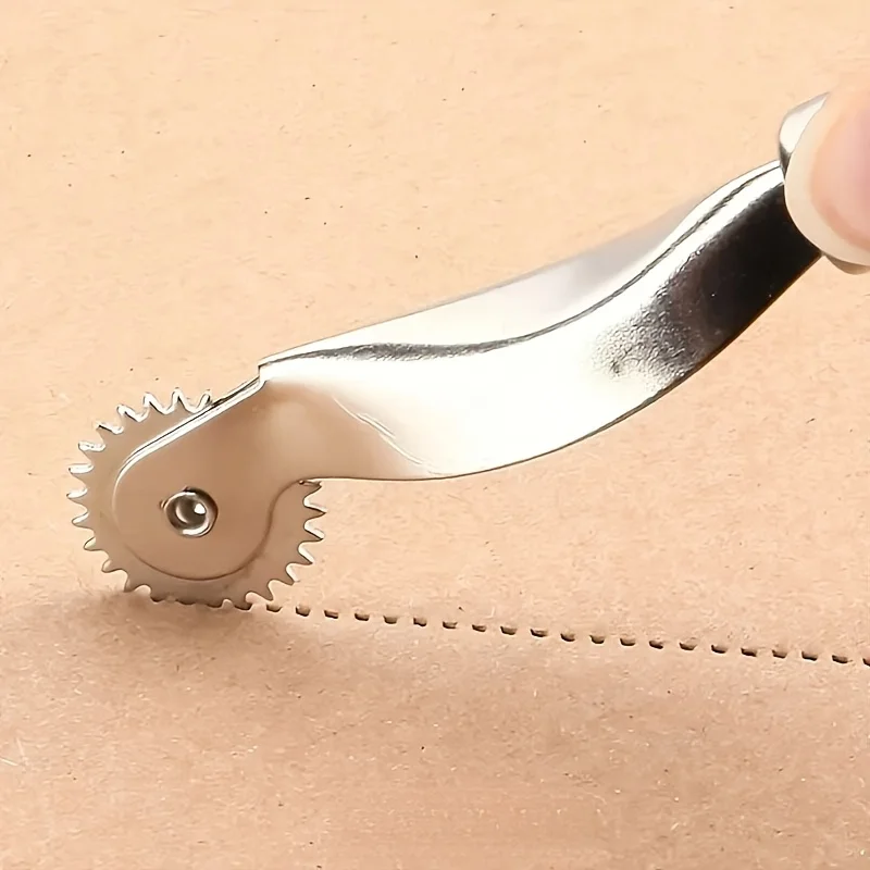2Pcs Metal Roller Punch Creasing Tool with Durable Wooden Handle for DIY Crafts Cardboard Bending Folding