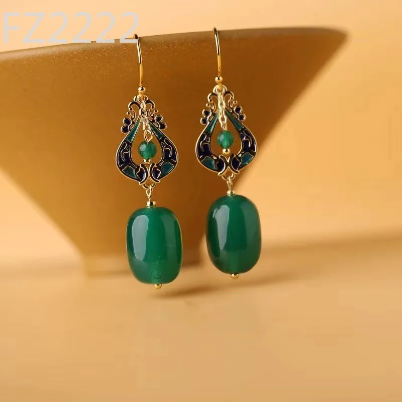 

Versatile design retro earrings atmospheric ear hooks ear clips ear jewelry antique earrings female 2024