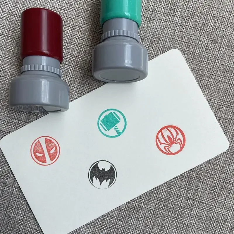 

New Iron Man Superman Thor Venom Party Favors Kids Happy Birthday Party Favors Supply Stamps Boys Gifts Cute Giveaways Souvenirs