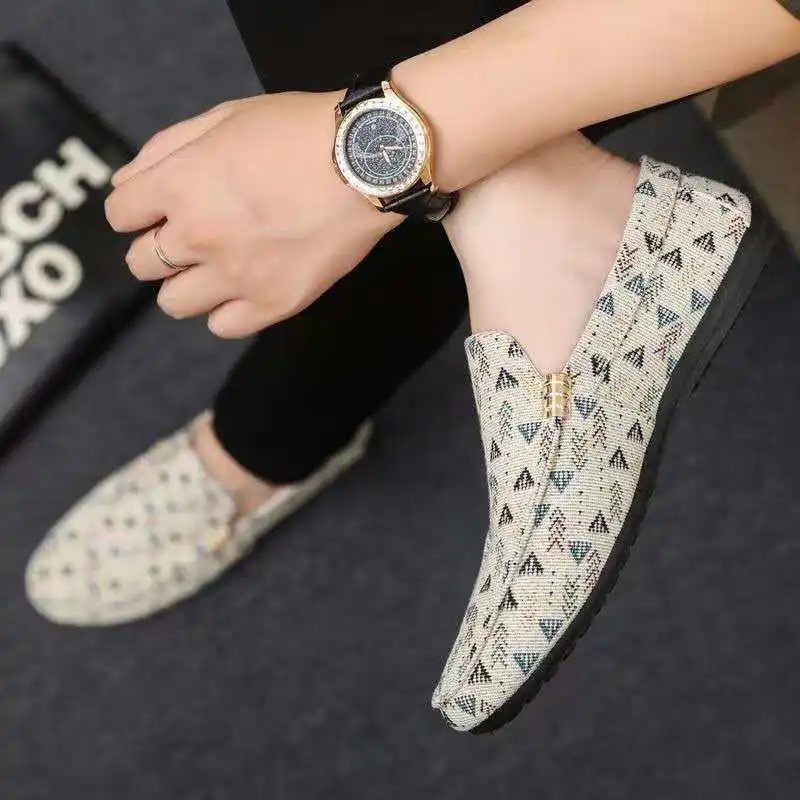 

2026 Fall/Winter Casual Men's Shoes Fashionable Versatile Soft-soled Breathable Unique - Perfect for Young People Shopping