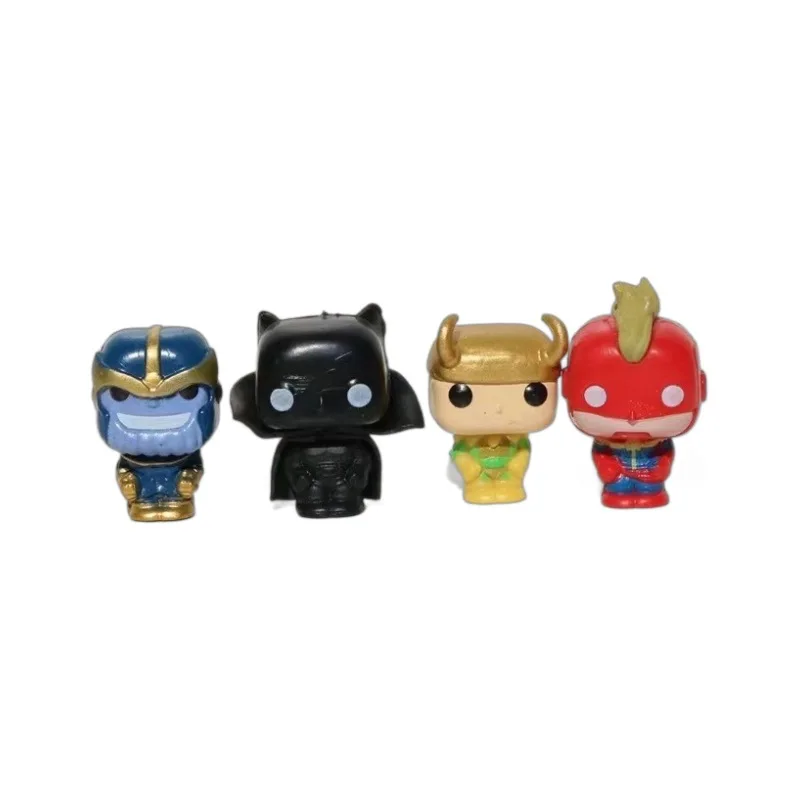 24 pz/set Marvel Anime Mini Action Figures Cartoon Avengers Doll Modello di scena in miniatura Giocattoli da collezione Decor Regali per bambini