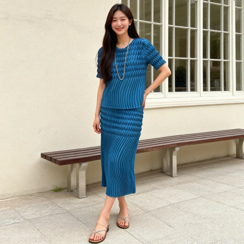 

2026 Summer New Miyake Pleated Short-Sleeve T-Shirt Simple Stretch Skirt Set Casual Minimalist Women Commuter Vacation Clothing