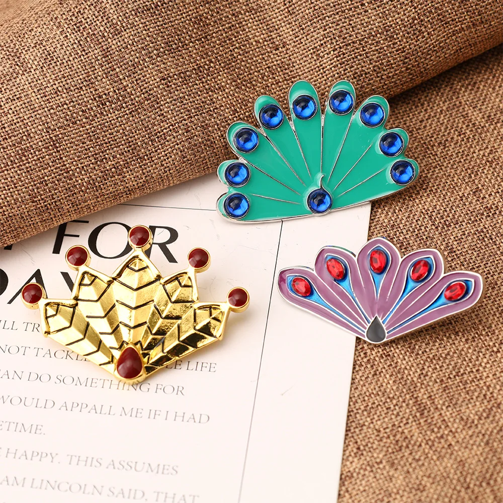 Anime Peacock Tail Enamel Necklace Cute Blue Peacock Ail Pins Cartoon Metal Badge for Women Men Lapel Brooch Jewelry Fans Gifts