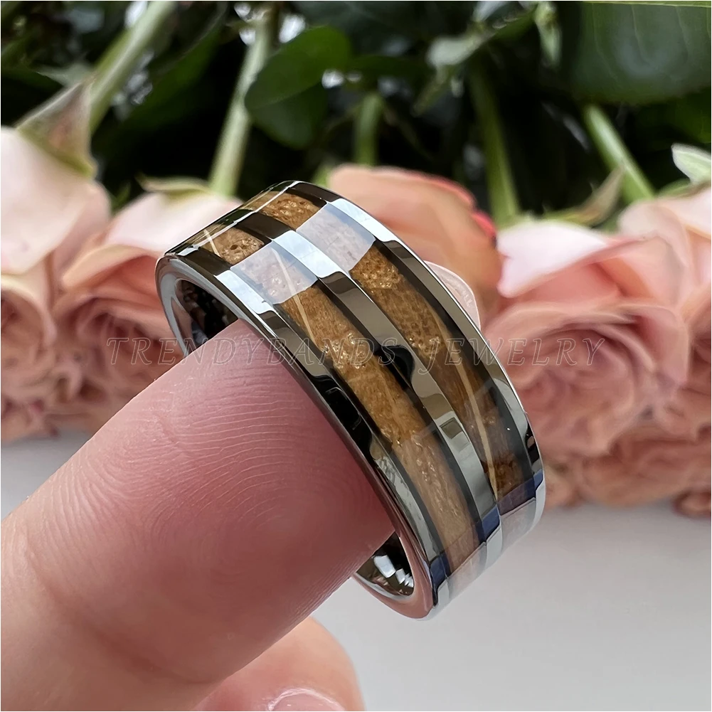 8 mm Herren- und Damenring, Wolfram-Ehering, Paar-Modeschmuck, Whiskyfass, Holzeinlage, poliert, glänzend, bequeme Passform – Detail 9