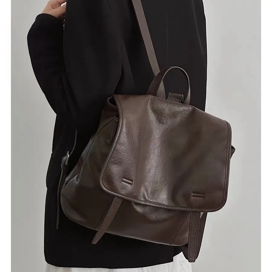 retro leather backpack casual large-capacity travel bag High-quality leather cowhide backpack 2026 new minimalist