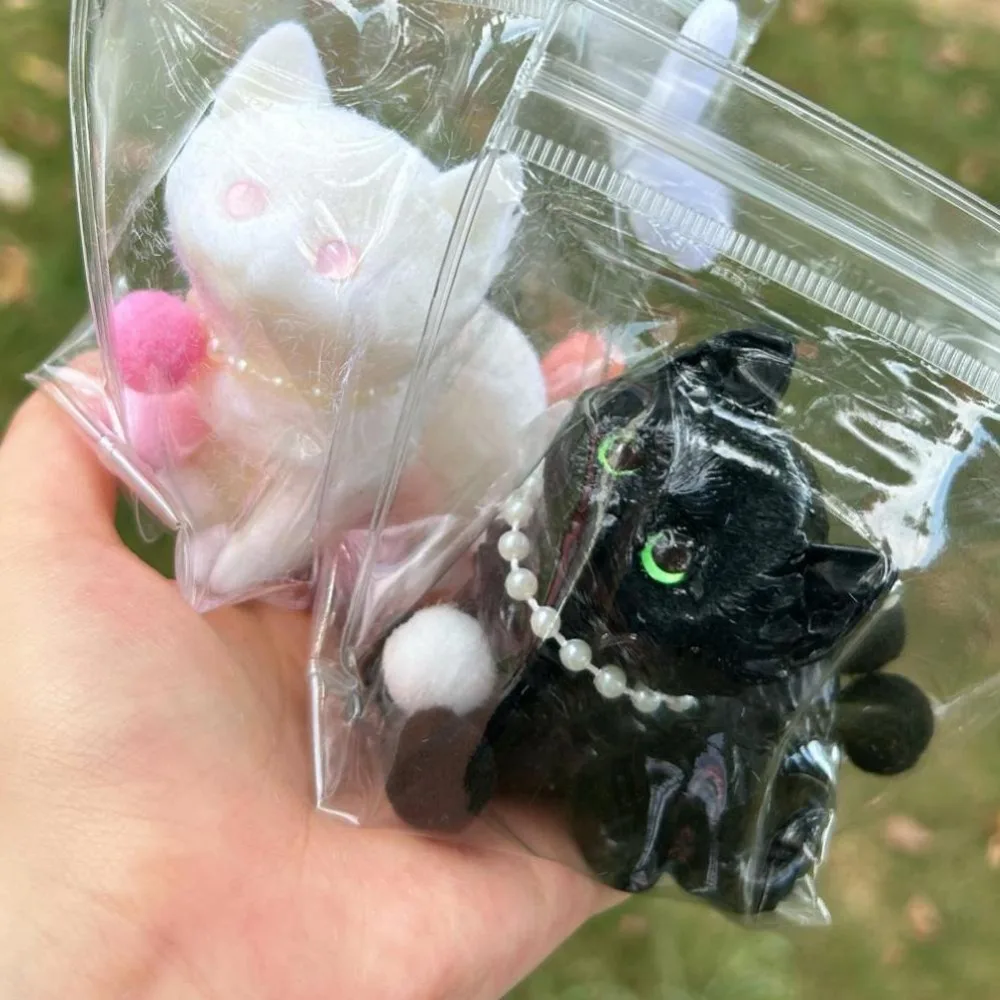 Soft Release Squeeze Cat Cartoon Stress Relief Cat Stress Relief Squeeze Ball Funny TPR Pinching and Decompressing Toy