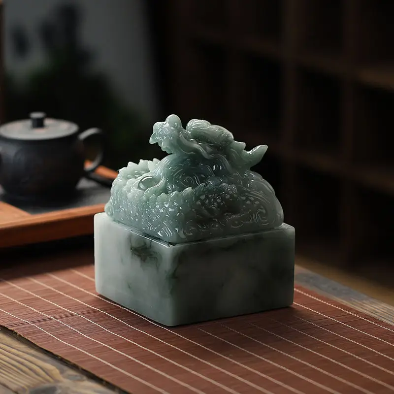 Chinese Style New Household Jade Dragon Print Ashtray Kung Fu Tea Set Accessories Decoration of Living Room Coffee Table Ashtray