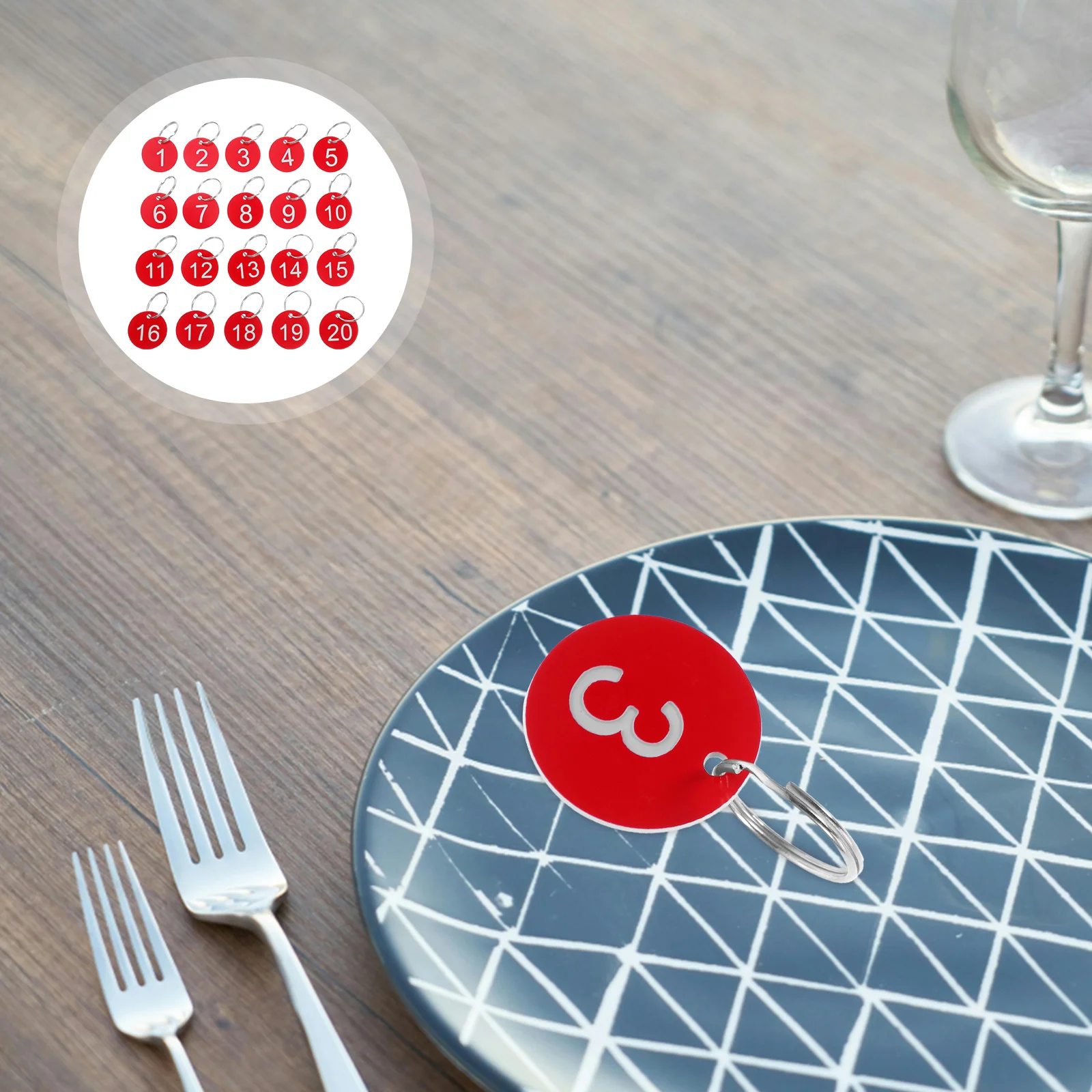 

1 set Round Numbered Tags Plastic 1-20 Red Background White Numbers Key Id Labels For Coat Room Locker Bag Hanger Ticket Holder
