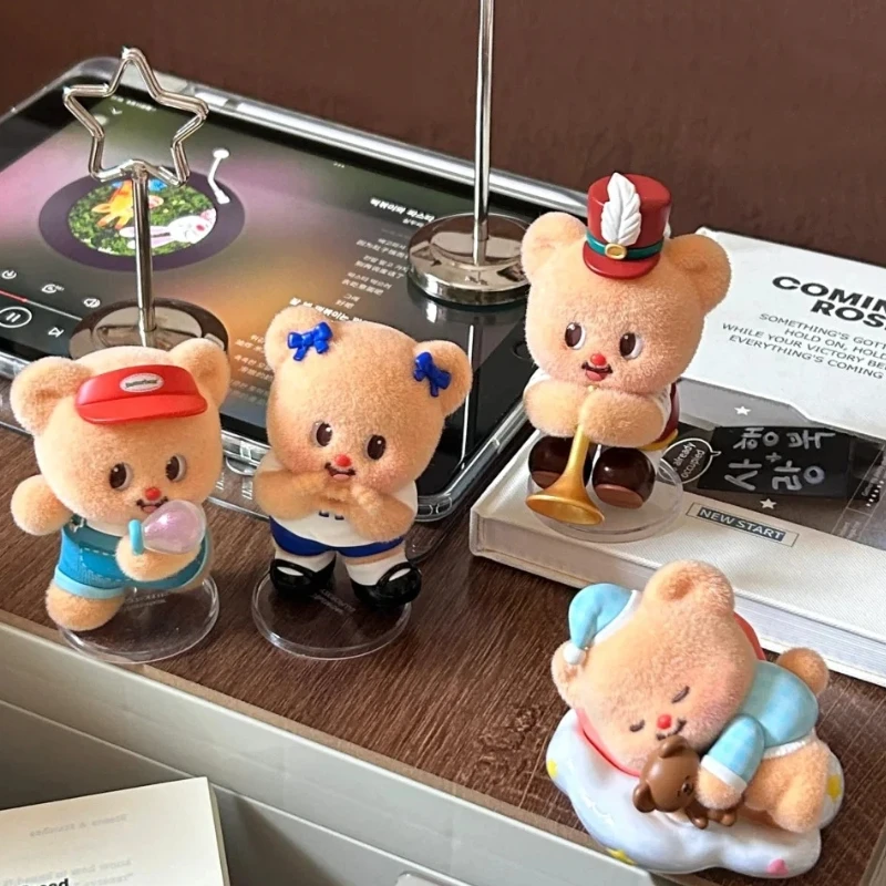 กล่องสุ่มของเล่นตกแต่งโต๊ะทำงาน ซีรีส์ Little Dreams ของแบรนด์ Butter Bear ของเล่นสุดฮิต ของขวัญเซอร์ไพรส์ ของขวัญวันเกิด มีสินค้าพร้อมส่ง