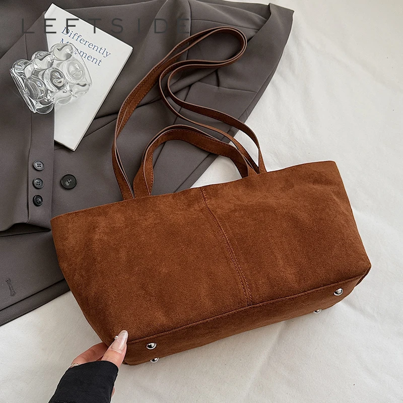 

LEFTSIDE Women High Capacity Faux Suede Crossbody Bag 2025 Winter Retro Short Handle Shoulder Bag Luxury Designer Handbags