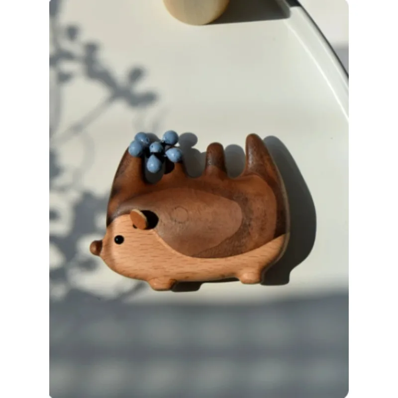 Black Walnut Hedgehog Shaped Massage Comb, Wooden Acupoint Meridian Massager for Scalp Body Relaxing