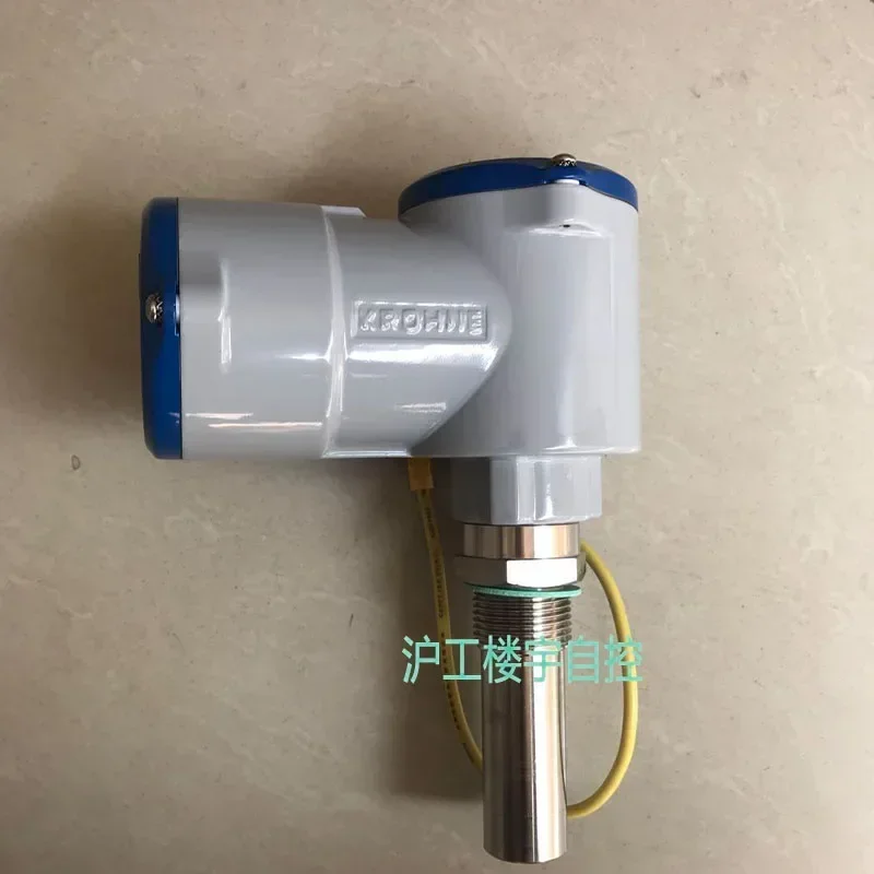 Original Picture Real Time Spot KROHNE Cologne DWM2000 Plug-in Electromagnetic Flowmeter 4-20m Transmitter