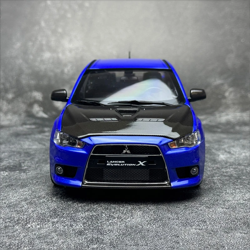 Modèle de voiture modifiée Evolution X EVO 10e génération 1:18, modèle de voiture en alliage moulé sous pression, collection et affichage de voitures jouets en métal