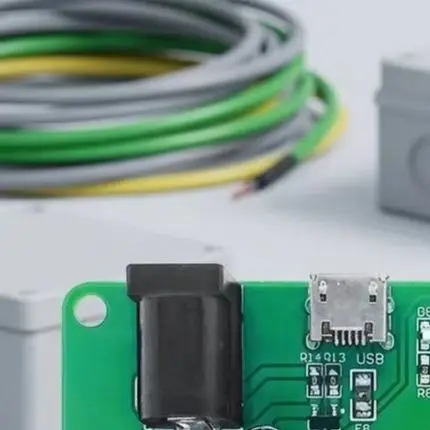 1-in-7 USB Hub Module for Windows Computers with LED Indicators Capacitor Filtering and 500mA 2A Fuse Protection