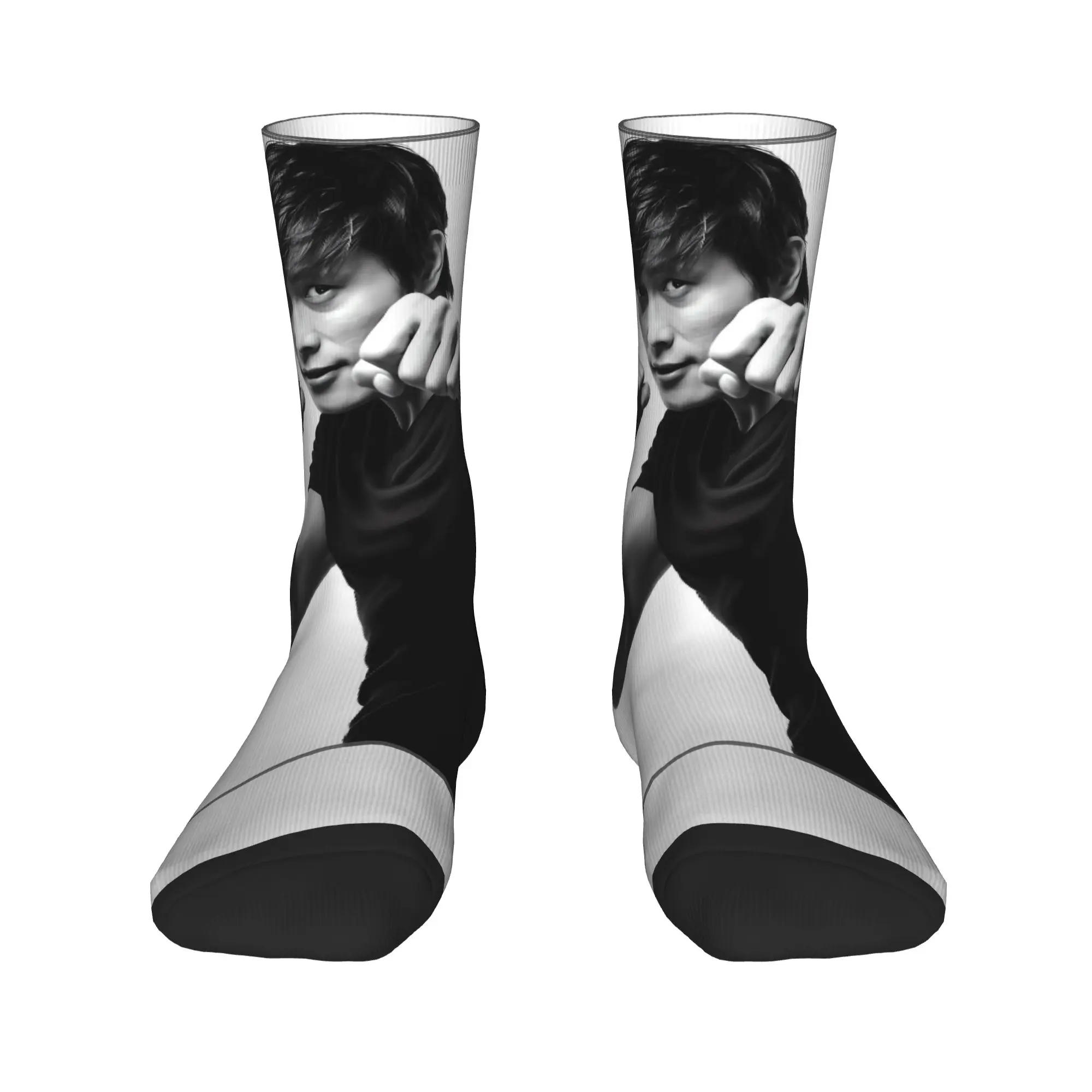 جوارب Lee Byung hun جوارب Kawaii للزوجين جوارب تسلق عالية الجودة تصميم شتوي جوارب مضادة للانزلاق