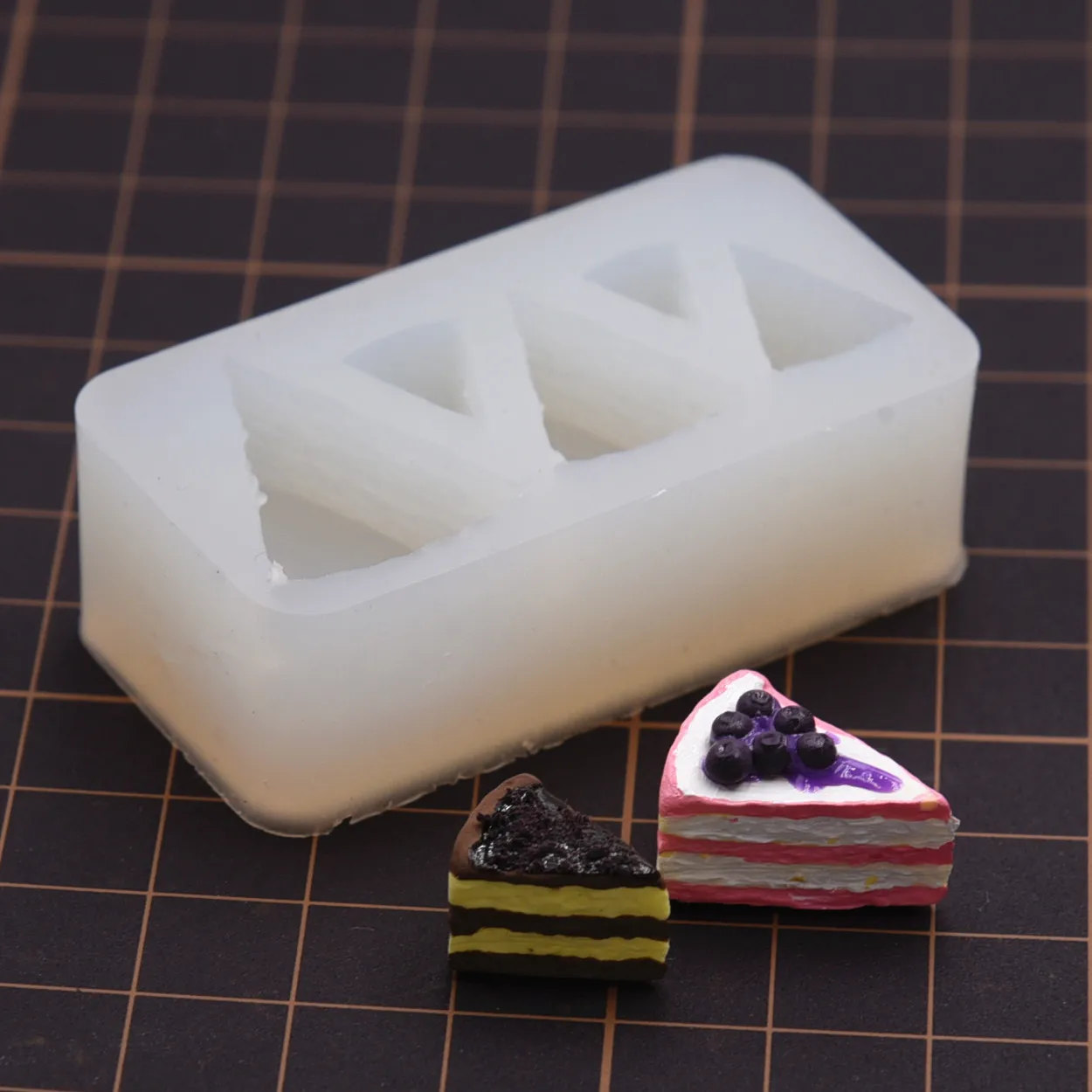 Ultra light Clay Mini Triangular cake Silicone Mold Polymer Ceramic Clay  Fruit Cake Fasting Shaped Silicone Molds