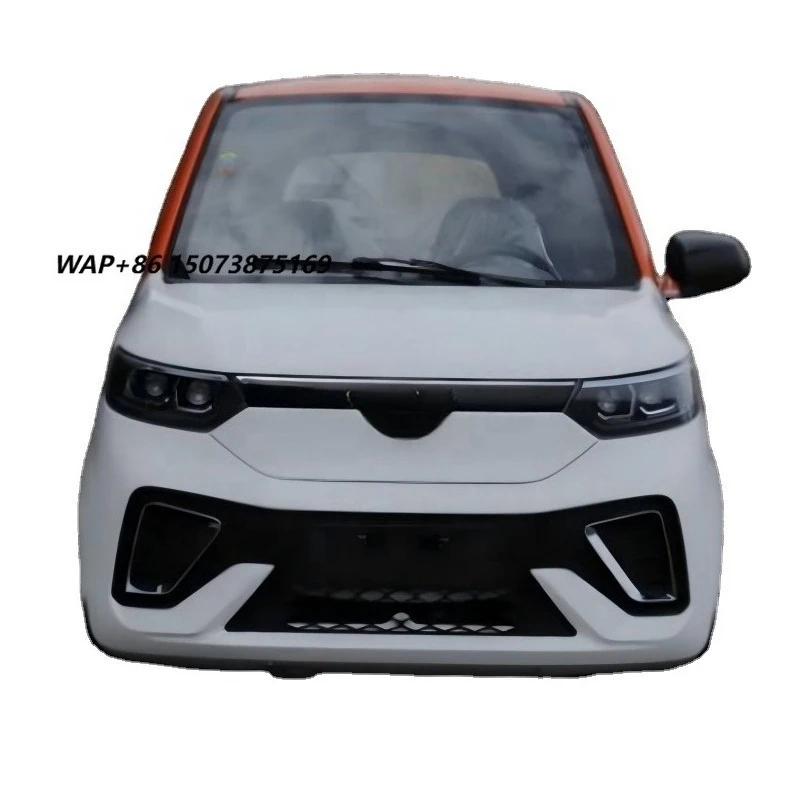 CND-A900  Right Hand Driving New Energy   Electric Vehicle Four Wheeler  New Energy  With 4 Seats and 4 Doors