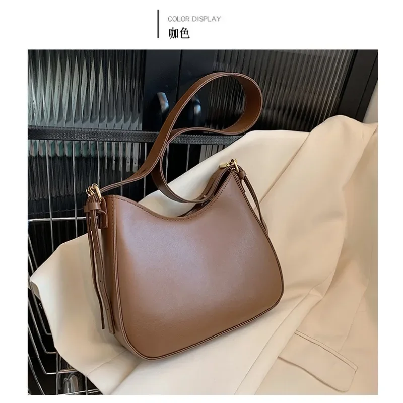 Autumn High-end Commuting Large Capacity Single Shoulder Tote Bag for Women 2024 New Waist Bag with Crossbody Bucket Bag