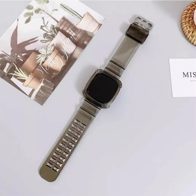 حافظة + حزام جليدي شفاف لـ Fitbit Versa 3 / 4 معصمه سيليكون سوار بديل شفاف لساعة Fitbit