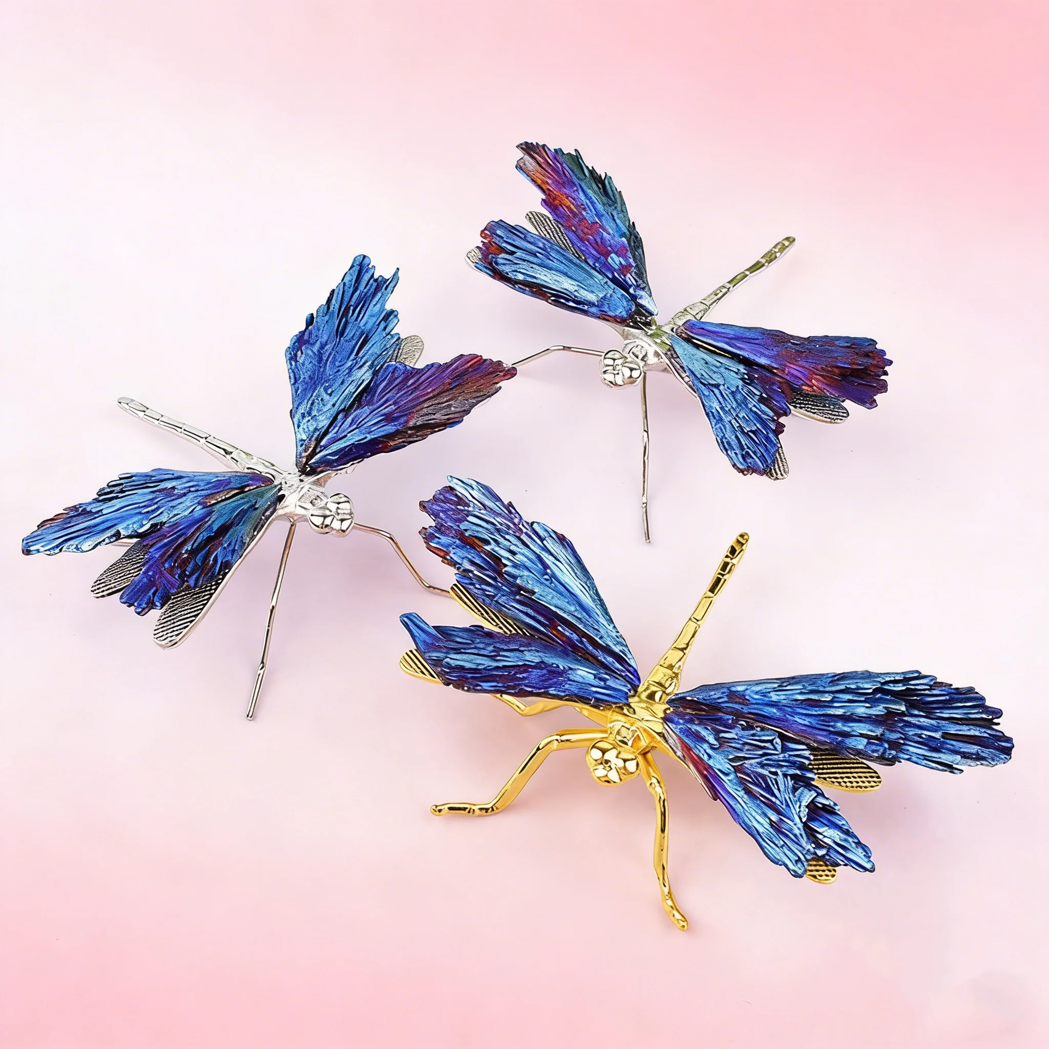 1 Stück Natürliche Kristall-Aura Galvanisierte Blaue Turmalin Libellen-Figur Handgefertigtes Kunsthandwerk Wohndekor Ornament Geschenk