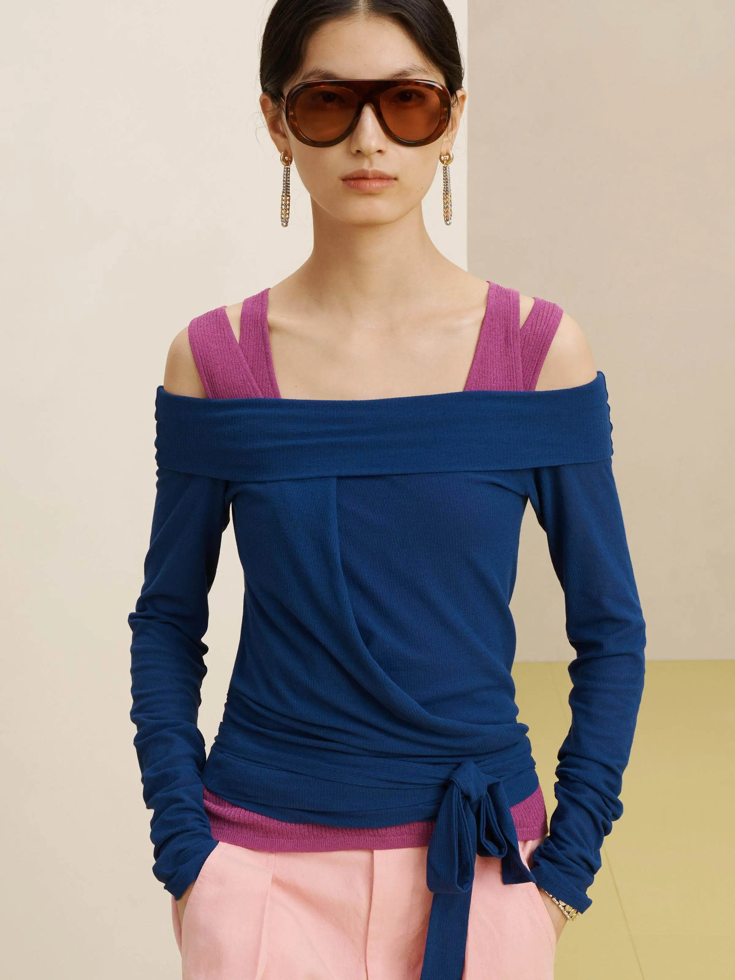 

Spring New Arrival Women's Knitwear Knot Decorated Long Sleeve Slim Fit One-Shoulder Knitted Sweater