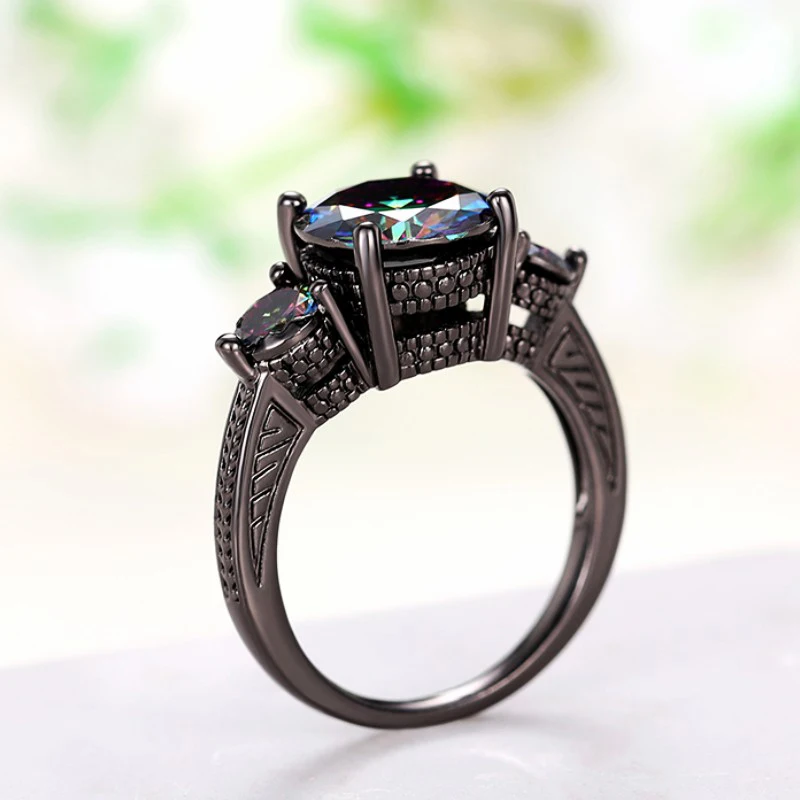 Huitan Women Unique Black Rings with Multi-colored Cubic Zirconia Wedding Band Accessories Vintage Rings Female Party Jewelry