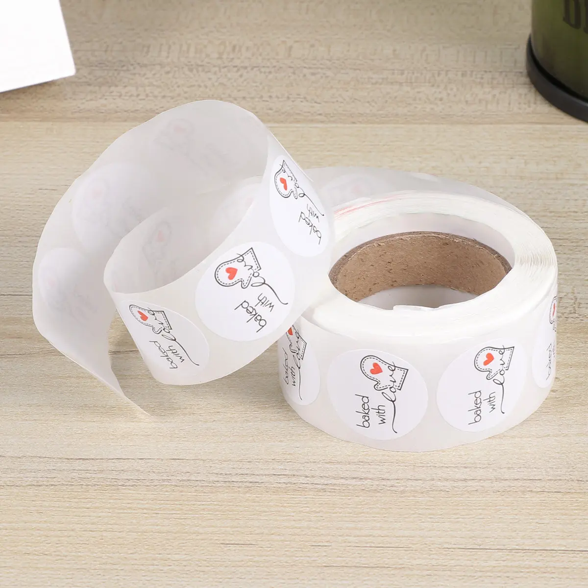 

1 рулон декоративных наклеек с тематикой выпечки для упаковки продуктов, подарочной упаковки, поделок своими руками, устойчивых к выцветанию, с прочным клеем