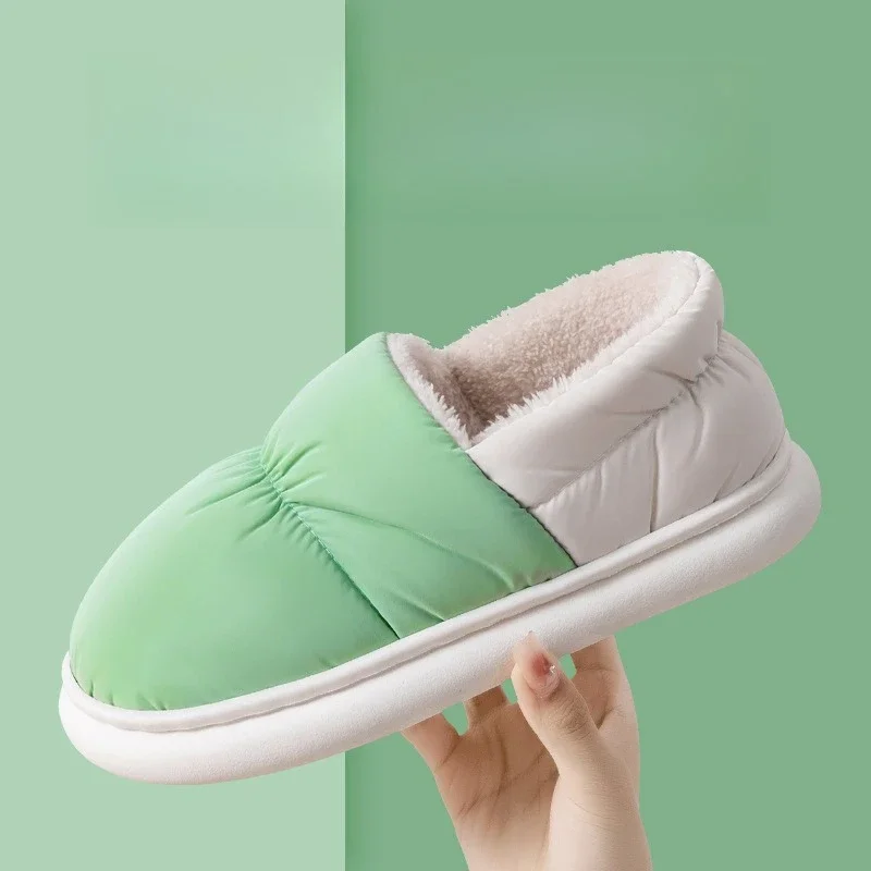 

Новинка 2025 года, зимние домашние мужские тапочки с закрытой спиной, плюшевые внутренние теплые нескользящие водонепроницаемые тапочки с толстой подошвой