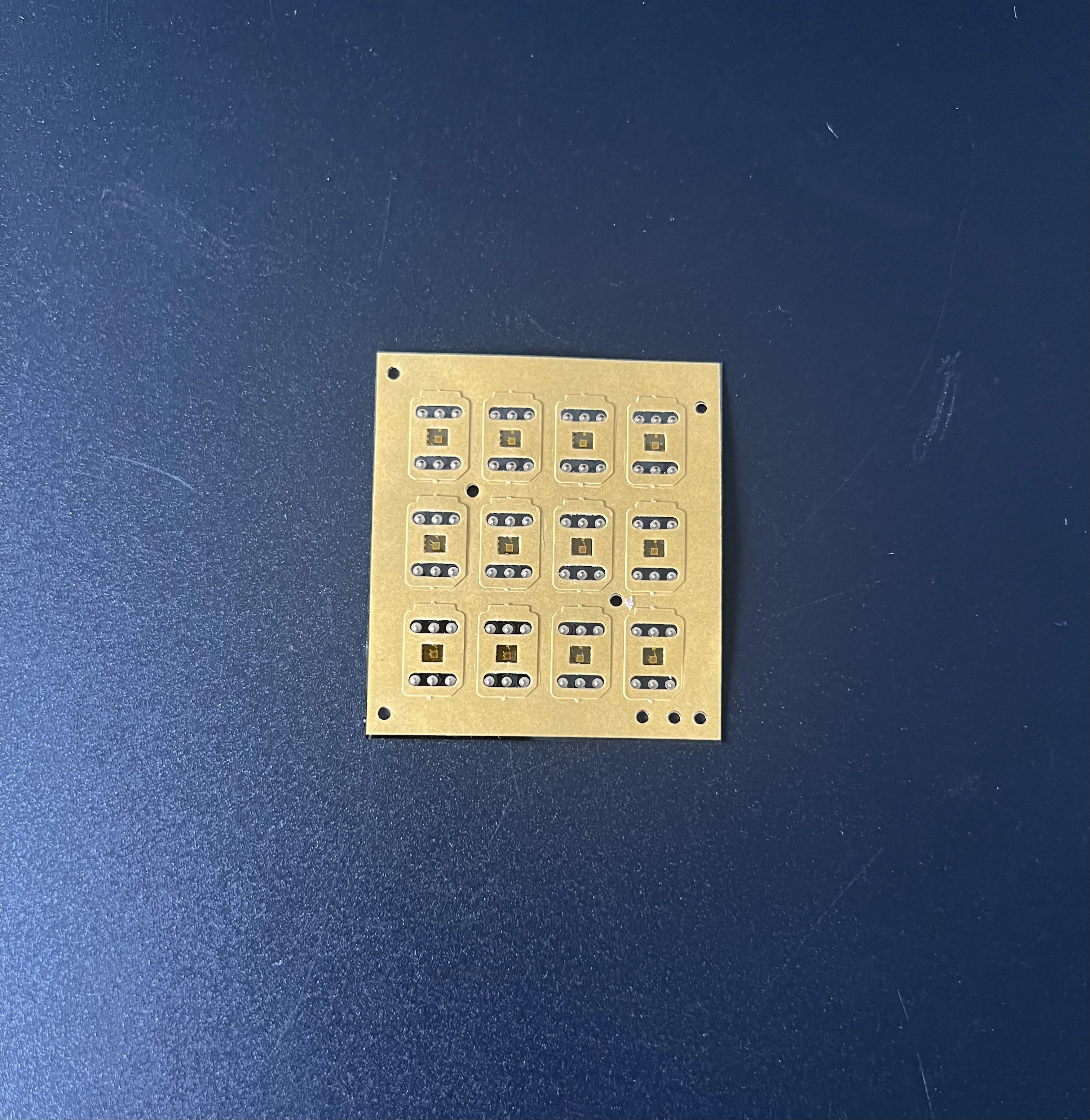 2025 MKSD LTE Super 5G+ SIM Card Will Be Released in 2025, Only Supports iPhone 13-16 Pro Max Dual SIM Dual Standby Phones
