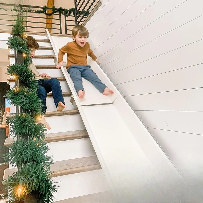 

Corridor slide Indoor staircase becomes slide 2nd floor to