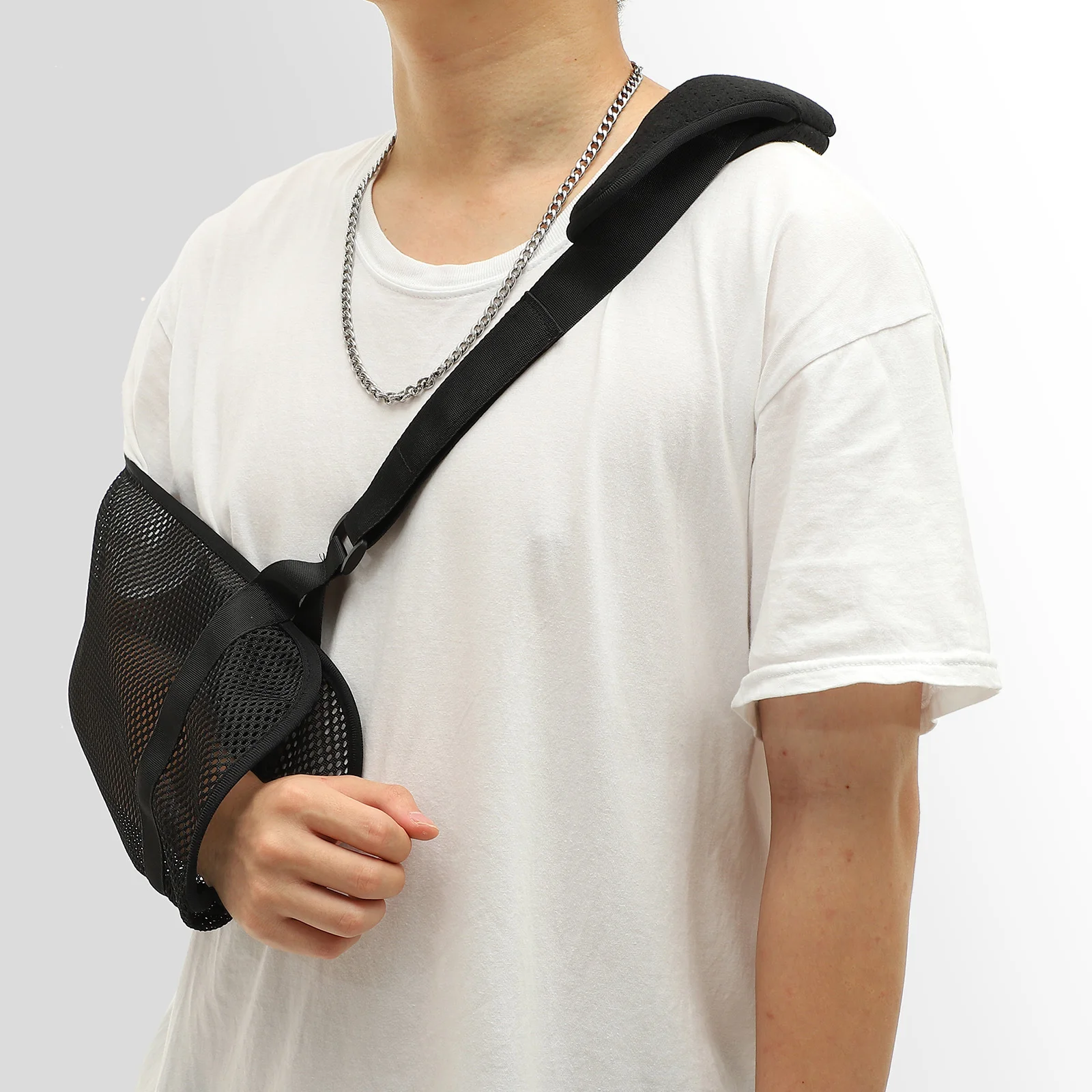 

Adjustable Shoulder Immobilizer Breathable Arm Sling Ergonomic Elbow Protector Protective Arm Sling for Fractured Shoulder