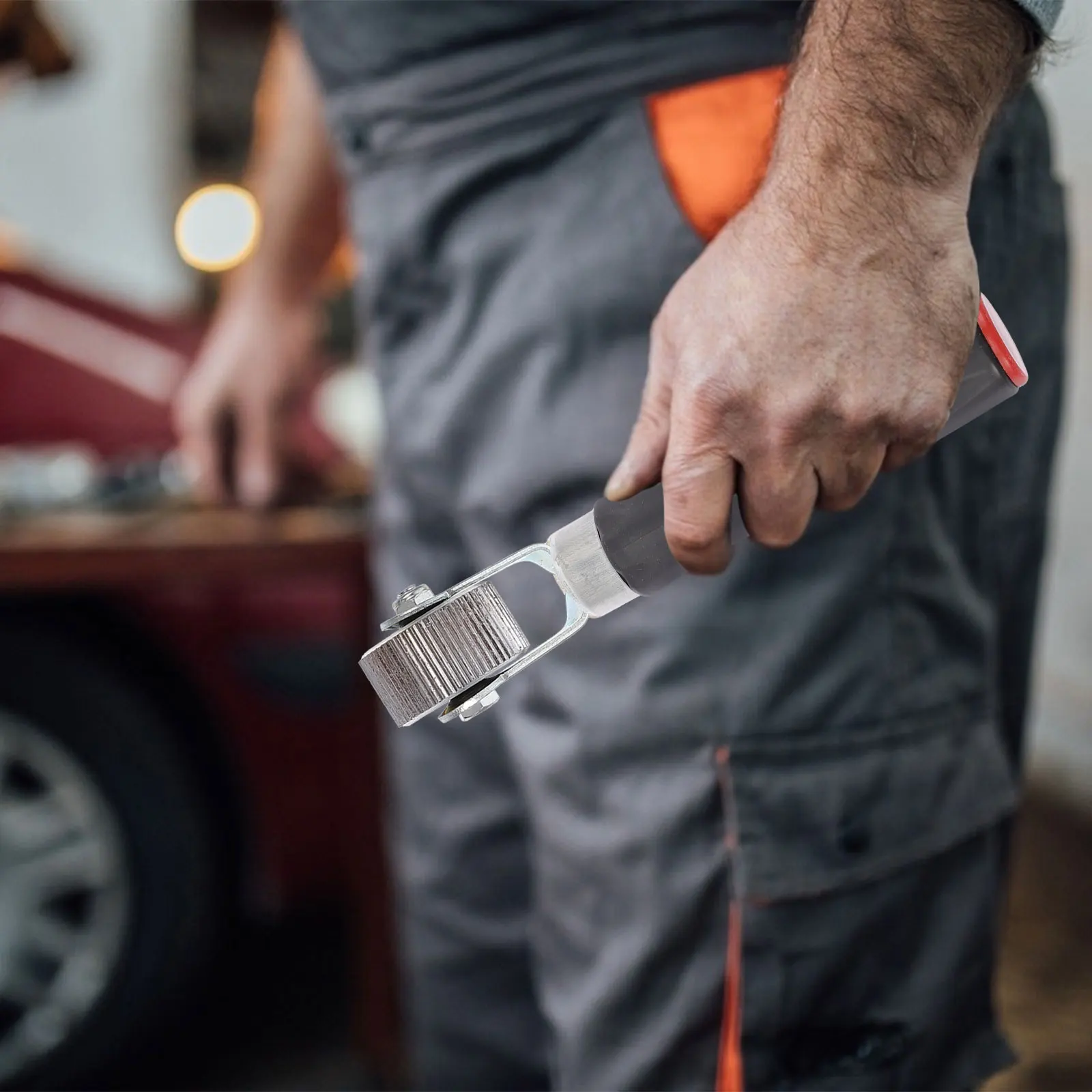 

1pcs Premium Tire Repair Tool Durable Iron Plastic Automotive Hand Press Easy Air Removal Sealing Sound Deadener Roller Wear