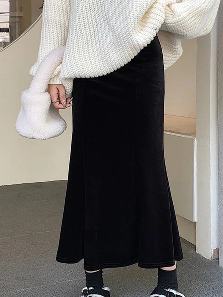 Streetwear Black Velvet Long Skirts for Women A Line High Waist Korean Y2k Clothing Office Lady Elastic Winter Mid Length Skirt