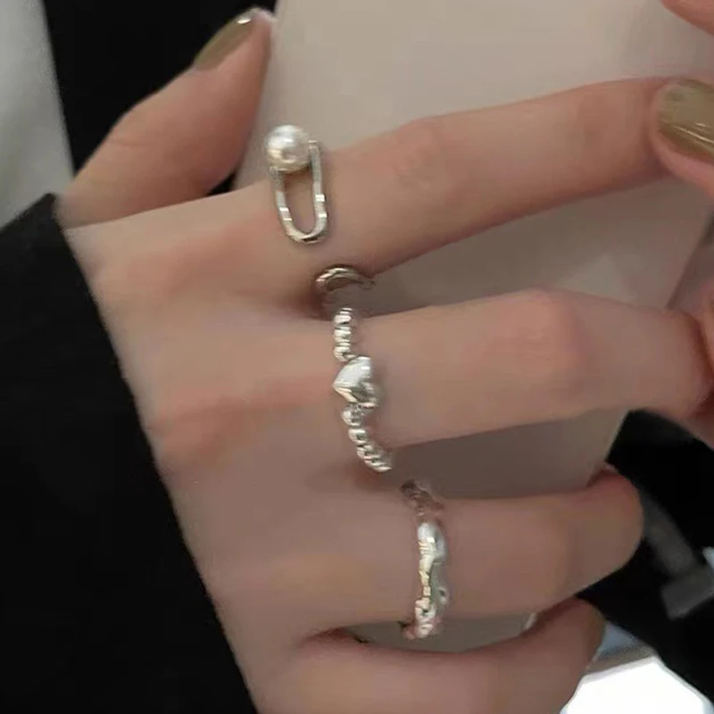 Doppellagiger Perlenherz-Ring mit unregelmäßiger Öffnung für Damen, exquisiter, süßer, verstellbarer Fingerring, vielseitig einsetzbar für den Alltag, Party-Schmuck, Geschenk